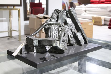 RUBIAN NAKIAN BRONZE 1978