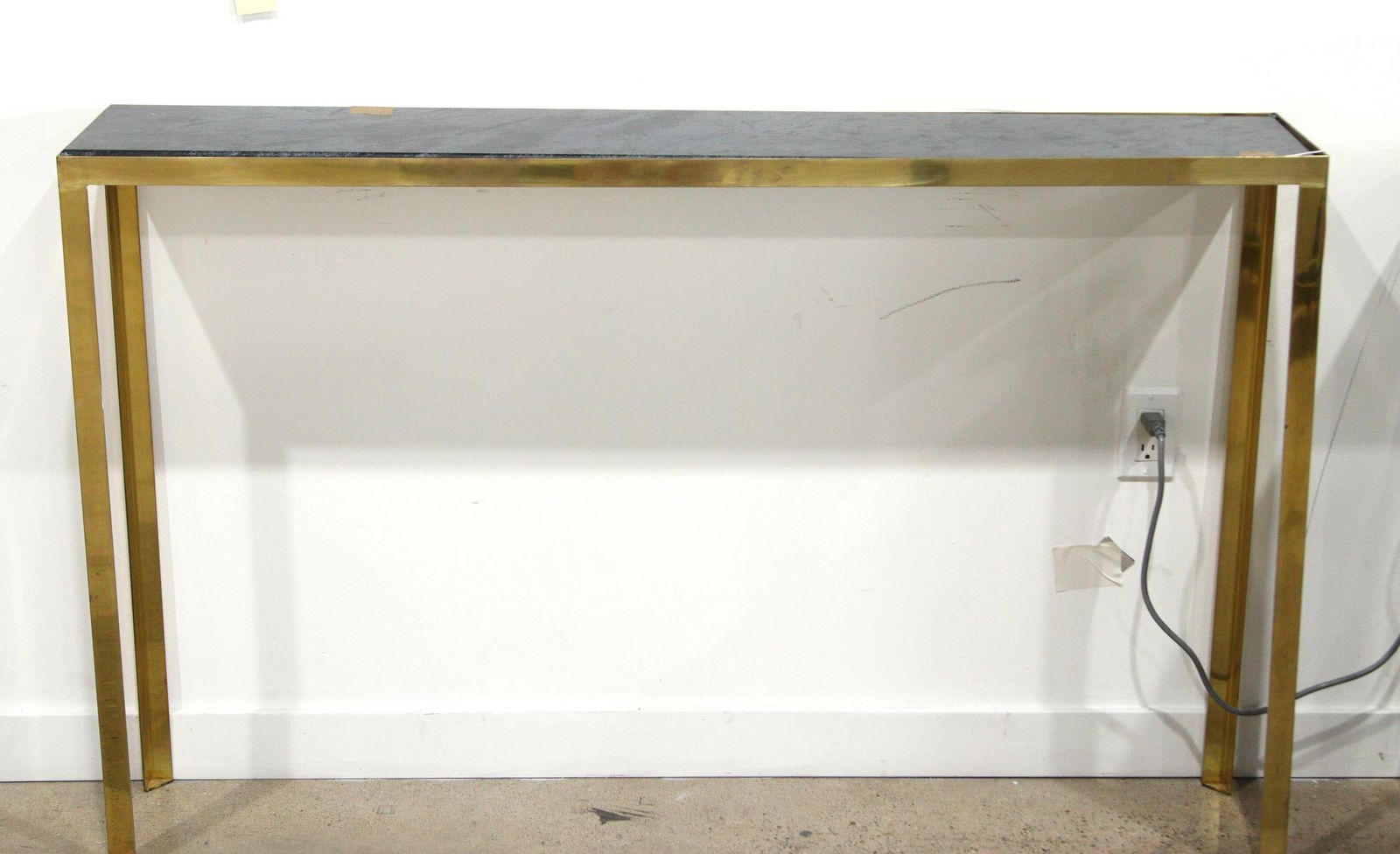 BLACK MARBLE TOP CONSOLE TABLE ON BRASS BASE (1 of 4)