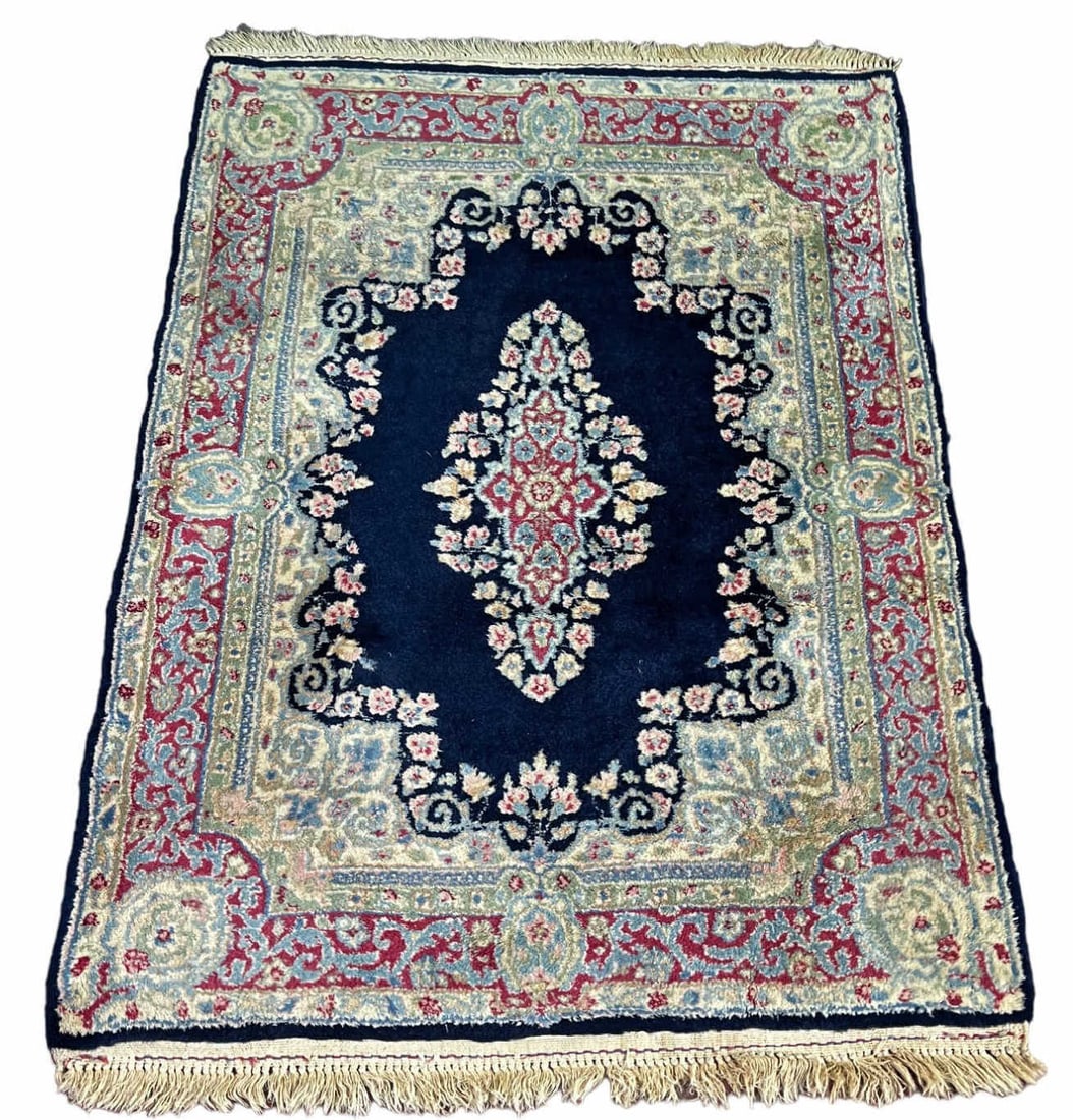 VINTAGE HAND KNOTTED KERMAN SMALL RUG (1 of 4)