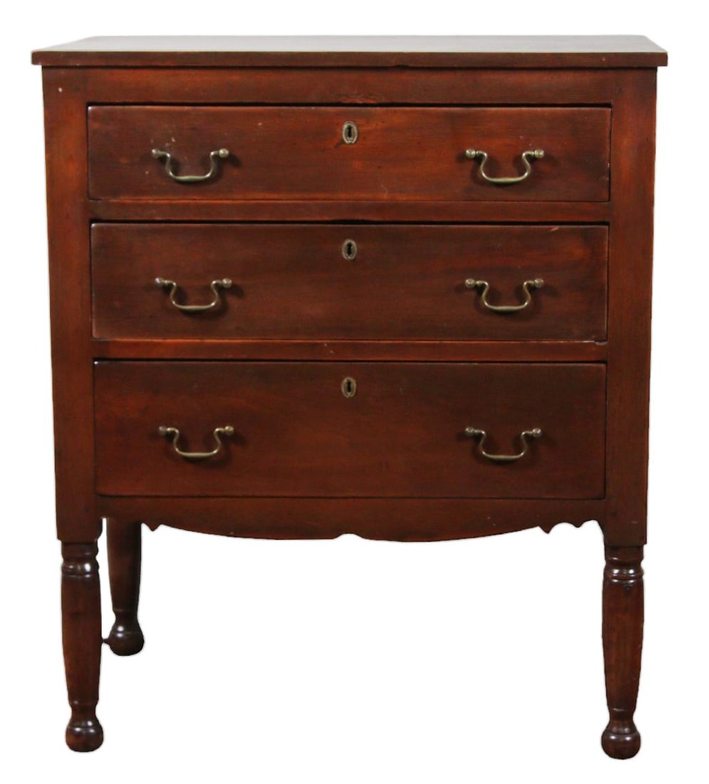 ANTIQUE AMERICAN THREE-DRAWER CHEST (1 of 11)