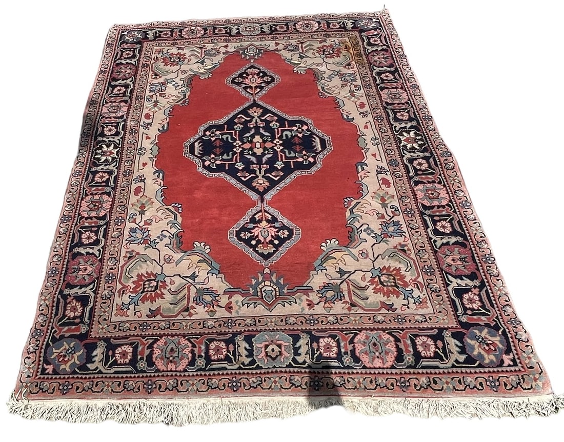CAUCASIAN DESIGN PERSIAN RUG: CAUCASIAN DESIGN PERSIAN RUG. Height: 9 ft. 0 in. by Width: 6 ft. 0 in.