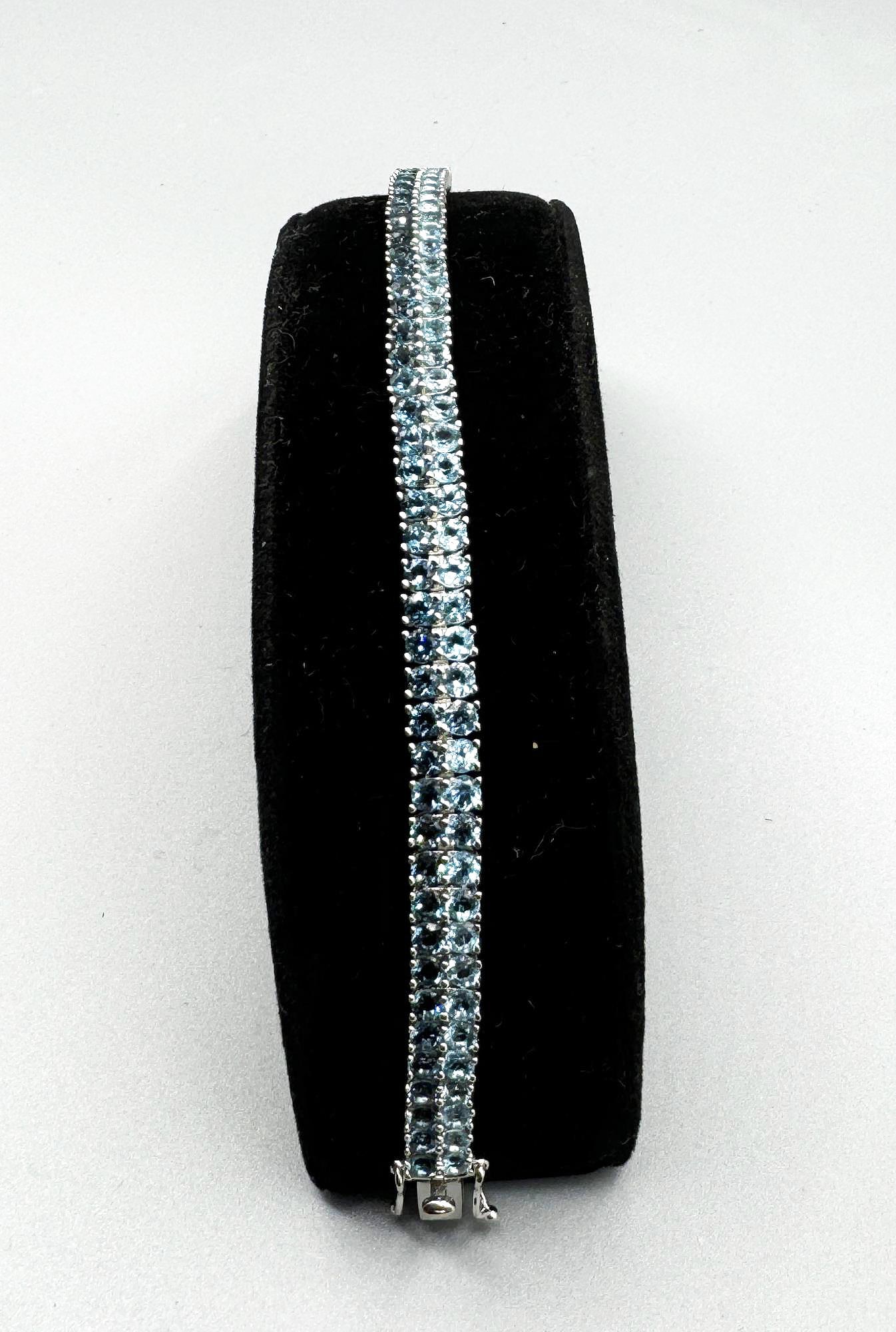 DOUBLE ROW BLUE DIAMOND STYLE STERLING TENNIS BRAC: DOUBLE ROW BLUE DIAMOND STYLE STERLING TENNIS BRACELET