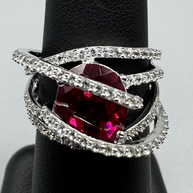 LAB RUBY AND DIA STERLING RING: LAB RUBY AND DIA STERLING RING