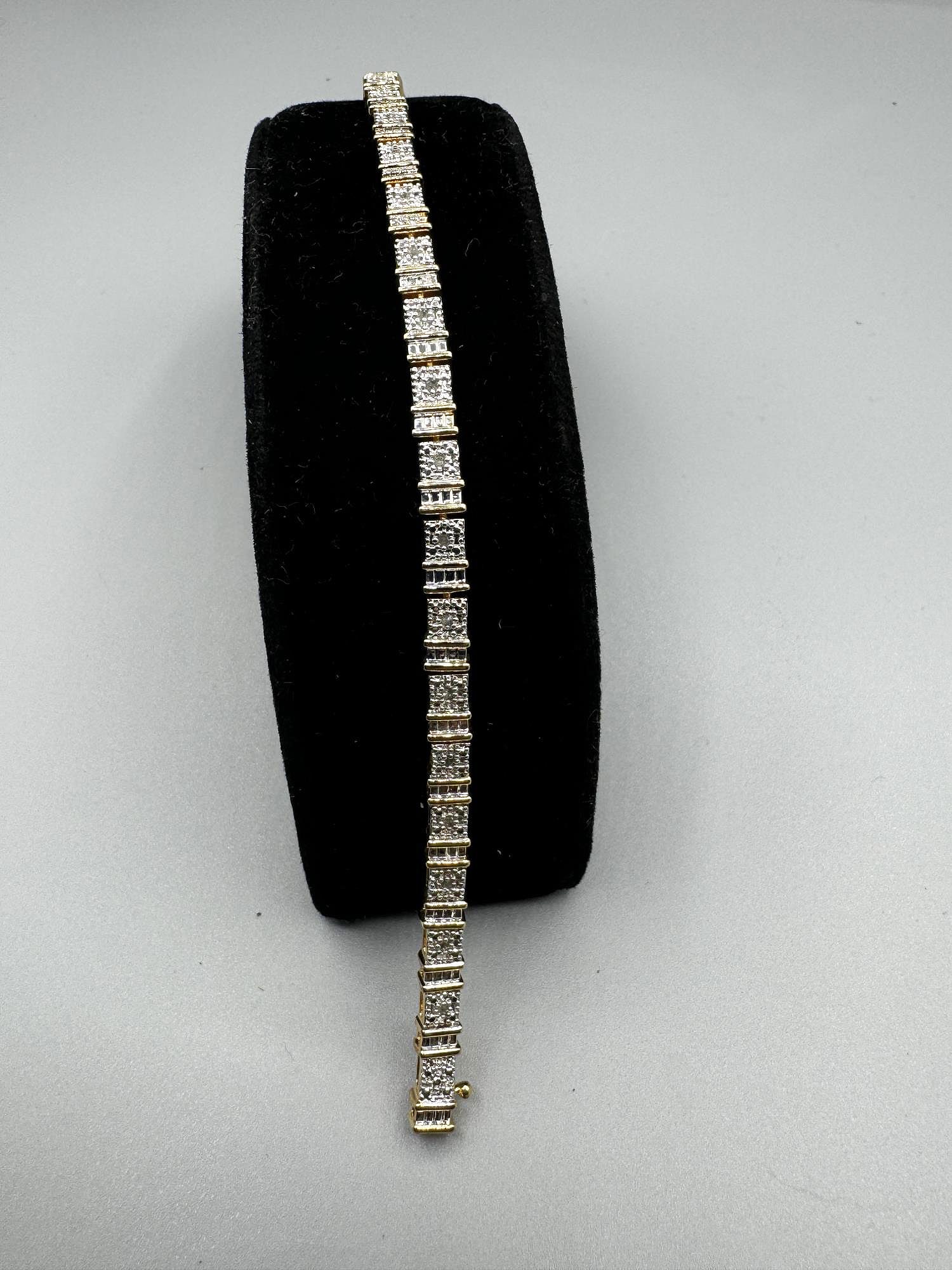 DIAMOND STERLING/GOLD TENNIS BRACELT: DIAMOND STERLING/GOLD TENNIS BRACELT