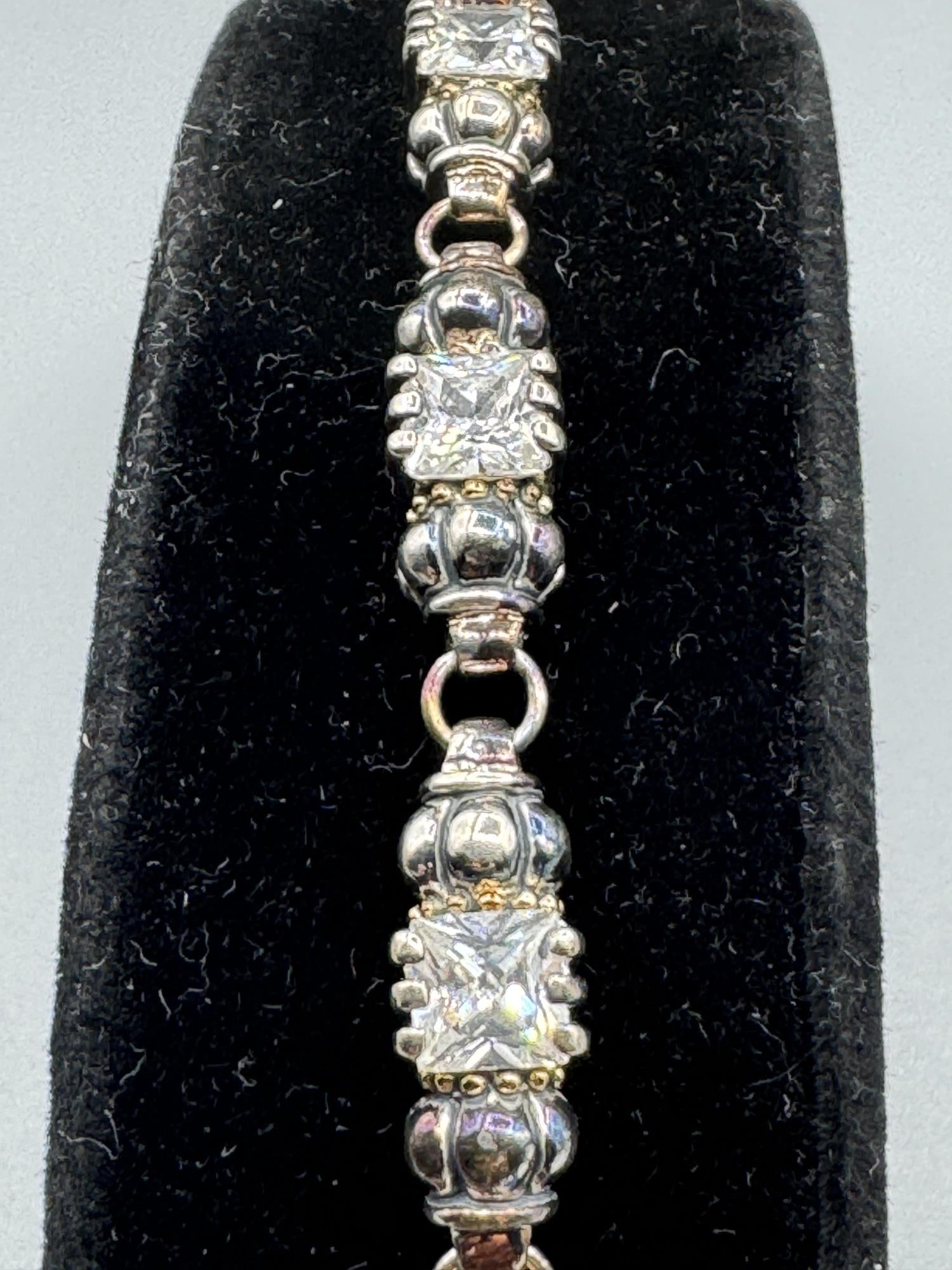 STERLING TENNIS BRACELT WITH WHITE SAPPHIRES: STERLING TENNIS BRACELT WITH WHITE SAPPHIRES