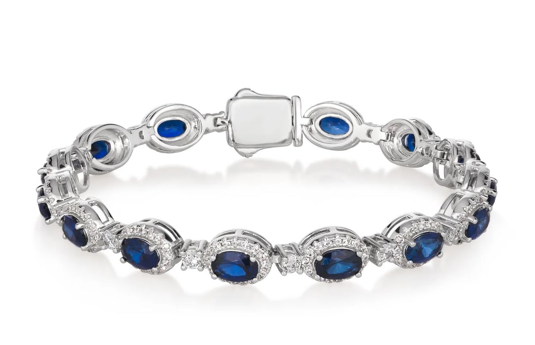 SAPPHIRE AND (LAB) DIAMOND TENNIS BRACELET IN STER: SAPPHIRE AND (LAB) DIAMOND TENNIS BRACELET IN STERLING. SIZE: 7.5.