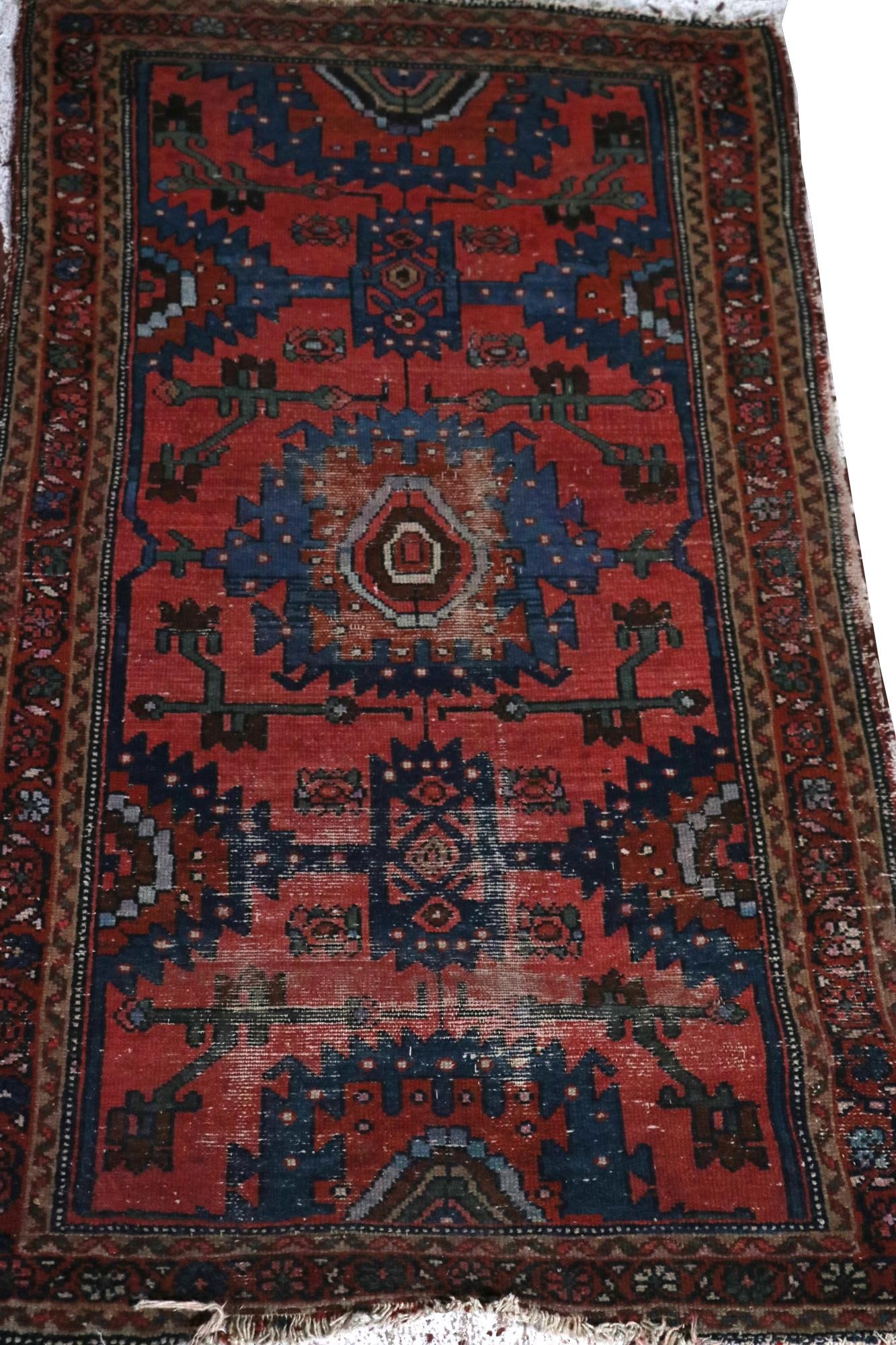 ANTIQUEPERSIAN MALAYER RUG 4'7" X 3'3": ANTIQUE PERSIAN MALAYER RUG RED/GREY/BLUE WEAR AND REPAIRS APPARENT