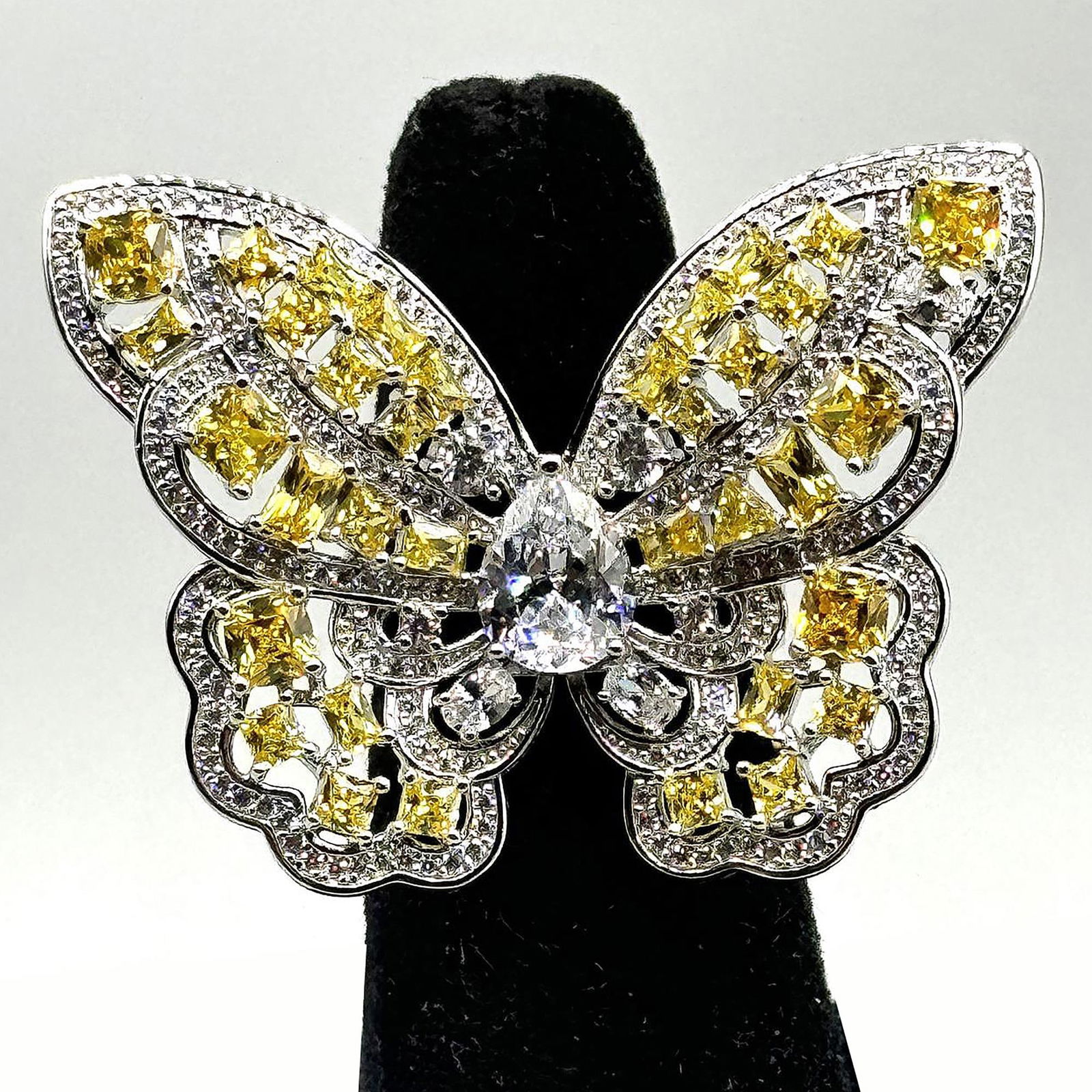 BUTTERFLY RING WITH LAB CLEAR AND CANARY DIAMONDS (1 of 3)