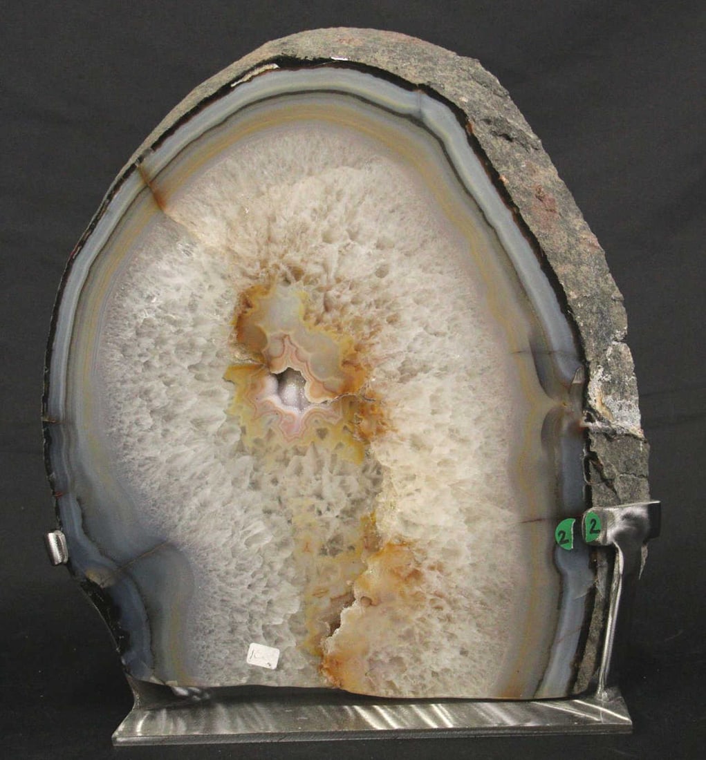 LARGE AGATE SLICE ON STAND (1 of 4)