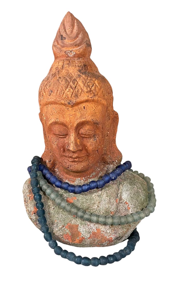 AANTIQUE TERRACOTTA BUDDHA HEAD (1 of 3)
