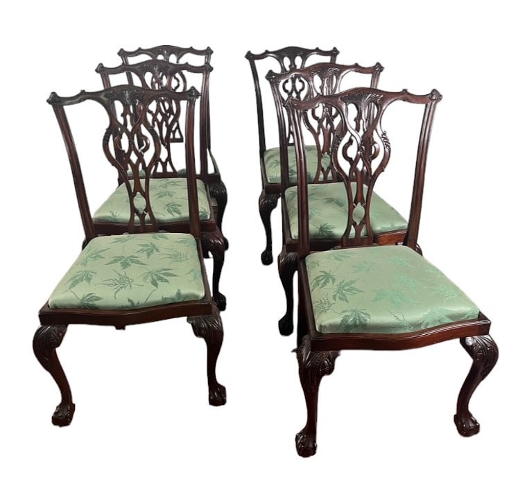 SET OFSIX CHIPPENDALE STYLE DINING CHAIRS (1 of 3)