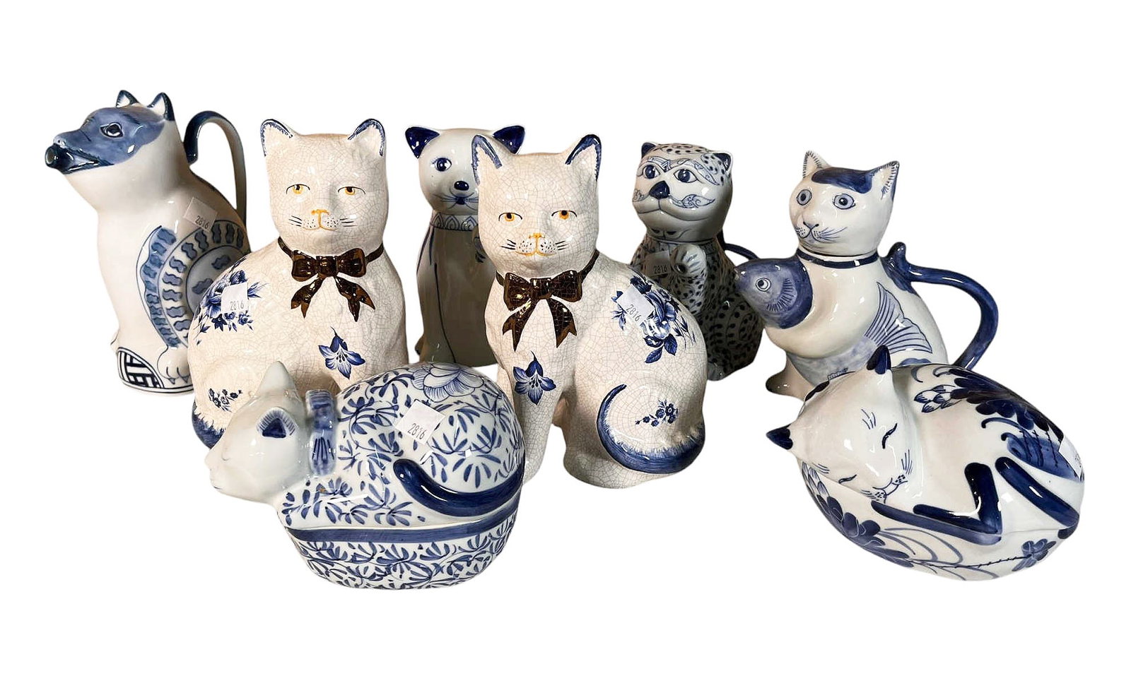 SET VTG GRANDMILLENNIAL CHINOISERIE CAT TEAPOTS: SET VTG GRANDMILLENNIAL CHINOISERIE CAT TEAPOTS. Height: 8 in. by Width: 7 in. by Depth: 4 in.