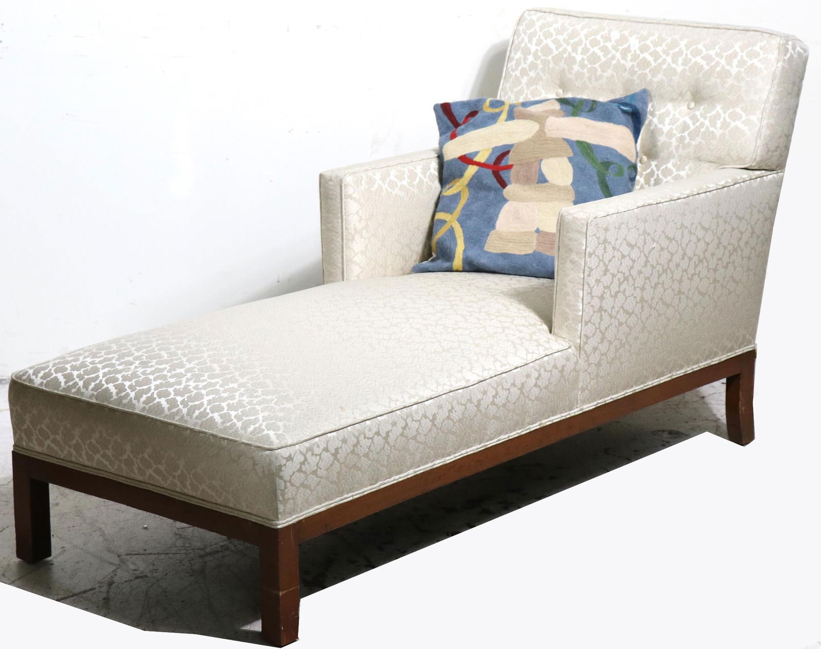 CONTEMPORARY CHAISE LOUNGE CHAIR: CONTEMPORARY CHAISE LOUNGE CHAIR. Height: 32 in. by Width: 25 in. by Depth: 60 in.