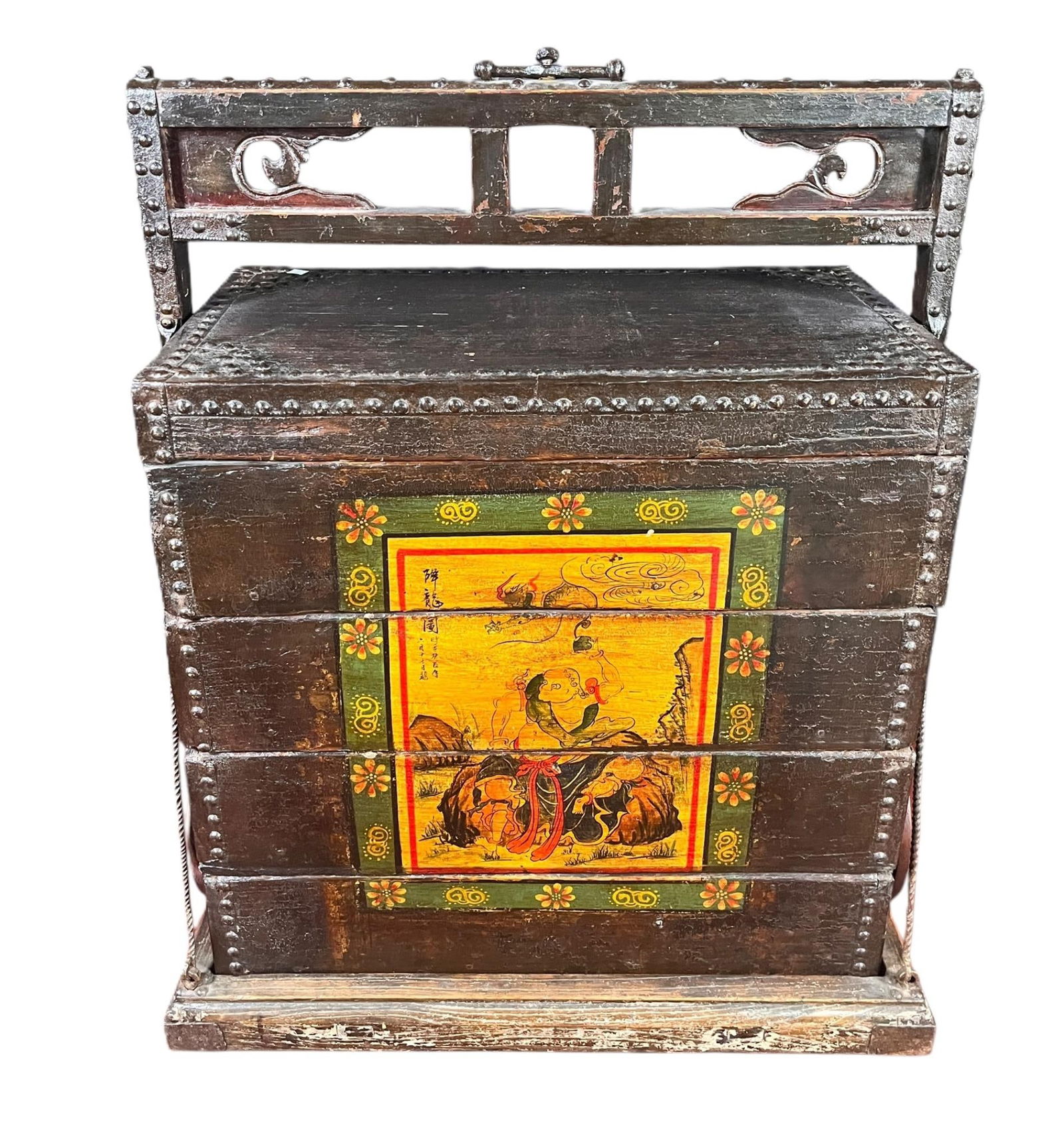CHINESE ANTIQUE QING DYNASTY LARGE FOOD BOX: CHINESE ANTIQUE QING DYNASTY LARGE FOOD BOX Height: 40 in. by Width: 33 in. by Depth: 20 in.