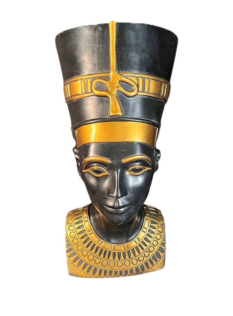 VINTAGE EGYPTIAN BUST OF NEFERTITI: VINTAGE EGYPTIAN BUST OF NEFERTITI Height: 21 in. by Width: 10 in. by Depth: 10.9 in.