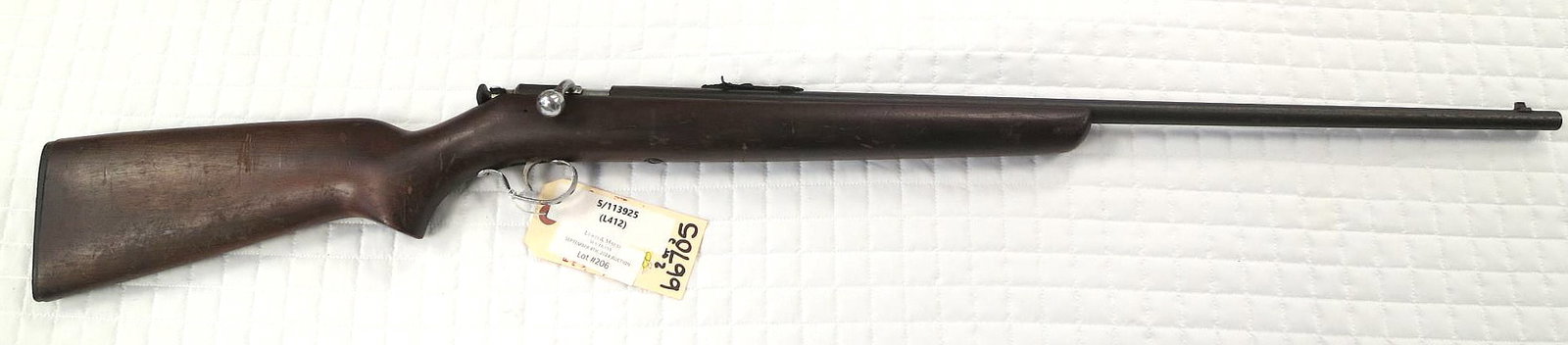 Western Field Model M850 .22S-L-LR Rifle: Western Field Model M850 .22 S-L-LR caliber semi-automatic rifle. Wood stock. Checkered composite butt plate. Blade front sight. Adjustable rear sight. One magazine. SERIAL #NSN. (L412)