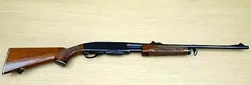 REMINGTON 760 GAMEMASTER 30-06 Rifle.: REMINGTON 760 GAMEMASTER 30-06 Rifle. Very Good. 22" Barrel. NICE STRAIGHT GRAIN WOOD STOCK INCLUDES 1 MAGAZINE. SERIAL A7436365 (L394)
