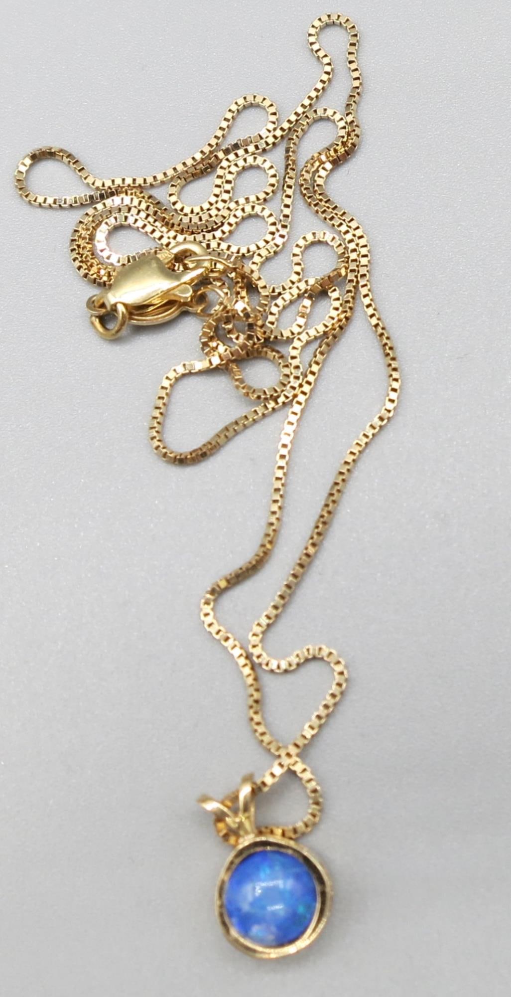 NEW 5MM NATURAL OPAL 14KT YELLOW GOLD PENDANT (1 of 3)