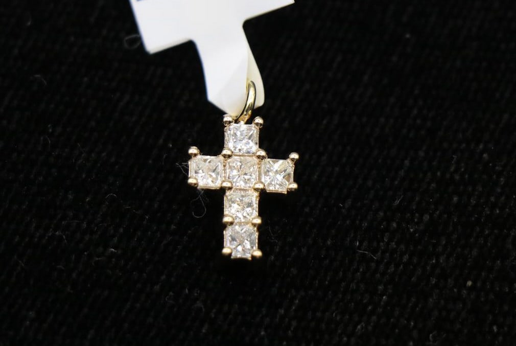 14K YWL/GLD DIAMOND CROSS PENDANT (1 of 2)