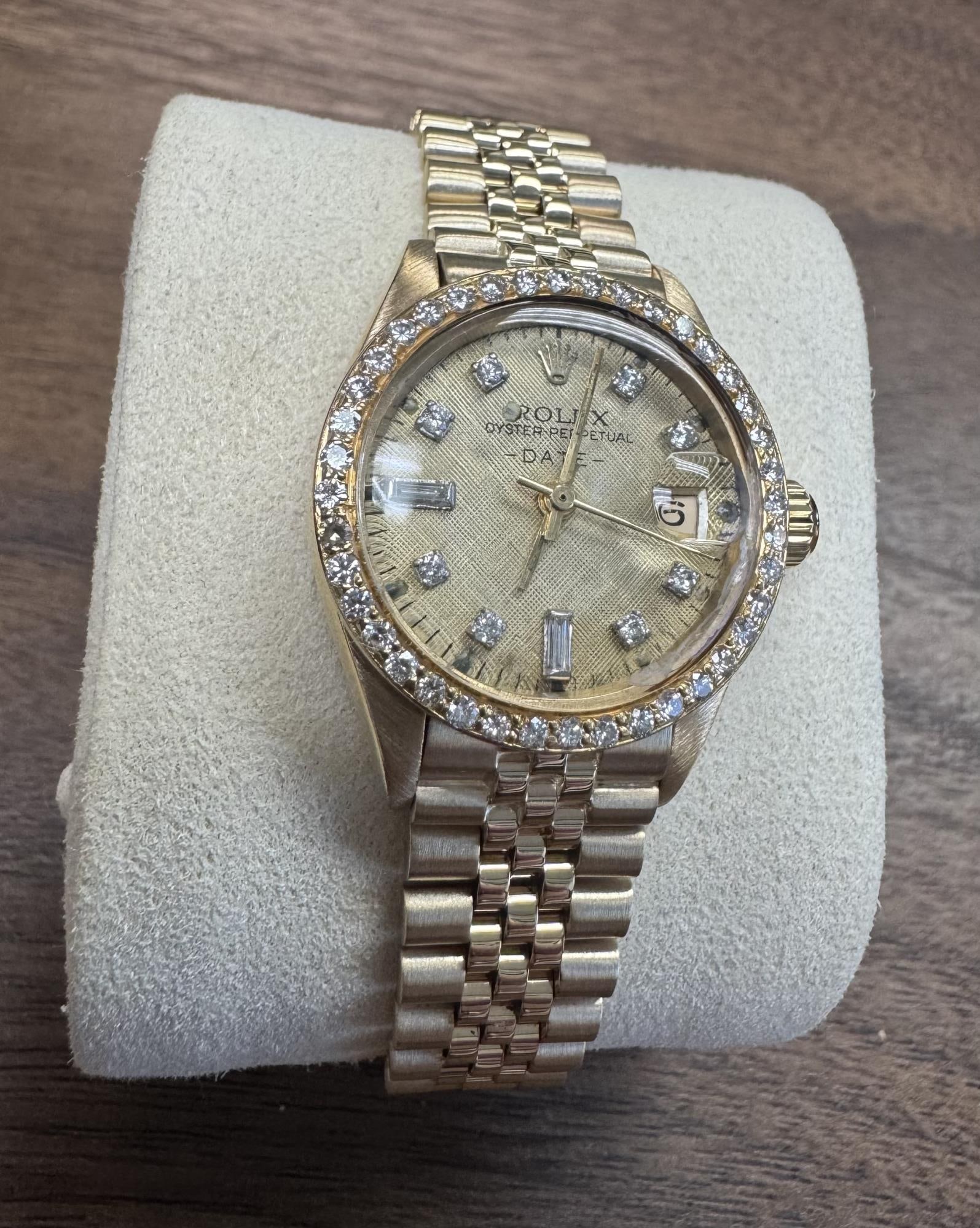 26MM LADYS ROLEX DATEJUST 18YELLOW GOLD (1 of 2)