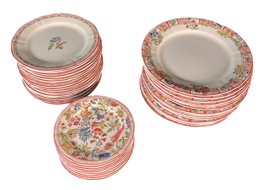 JARDIN IMAGINAIRE GEIN, FRANCE CHINA INCLUDES..: JARDIN IMAGINAIRE GEIN, FRANCE CHINA SET. INCLUDES 14 DINNER PLATES, 18 SALAD PLATES, 9 DESSERT PLATES.