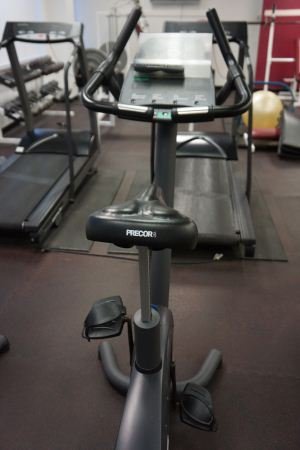 PRECOR BIKE C846: PRECOR BIKE C846