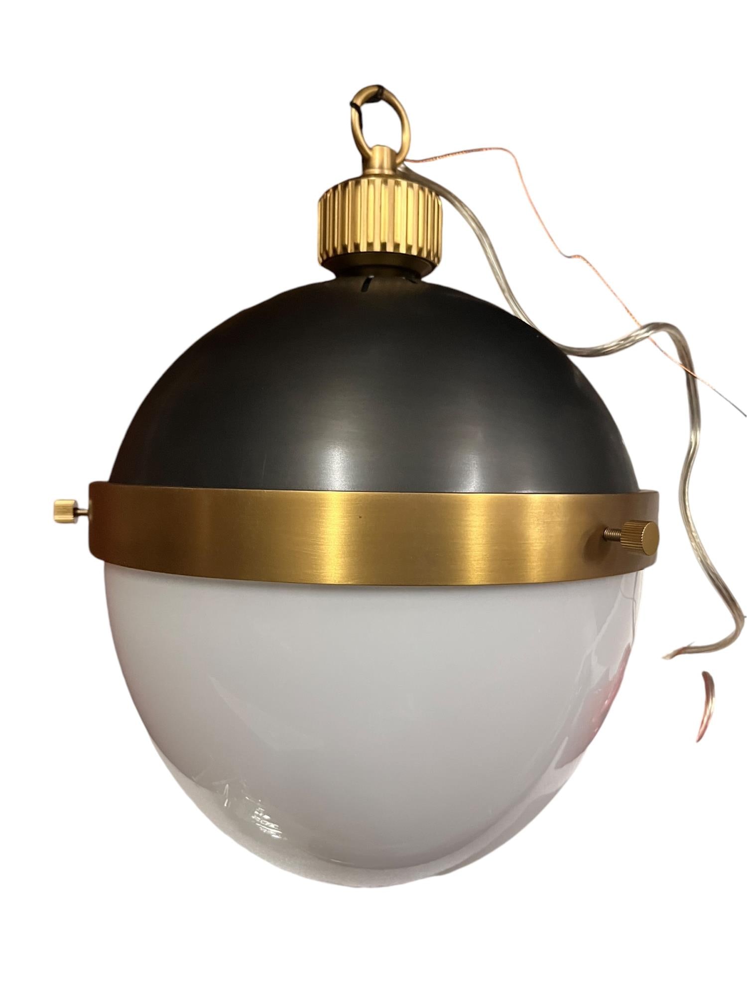 OTIS PENDANT MEDIUM BY REGINA  ANDREW DELOIT (1 of 4)