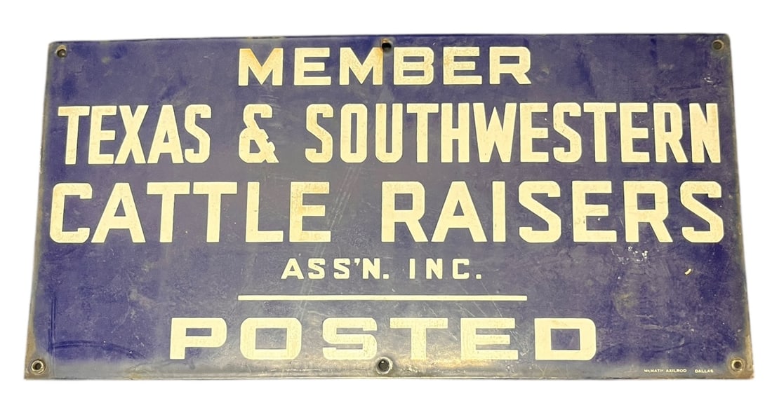 TEXAS SOUTHWESTERN CATTLE METAL SIGN: TEXAS SOUTHWESTERN CATTLE METAL SIGN. Height: 18 in. by Width: 20 in.