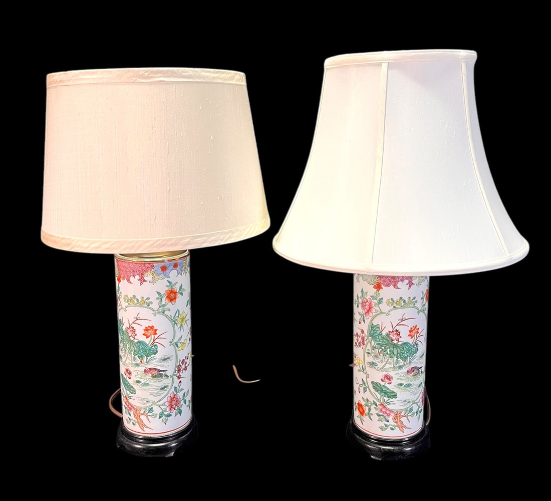 PAIR OF VINTAGE CHINESE PORCELAIN FLORAL LAMPS: PAIR OF VINTAGE CHINESE PORCELAIN FLORAL LAMPS. Height: 25 in. by Width: 7 in. by Depth: 7 in.