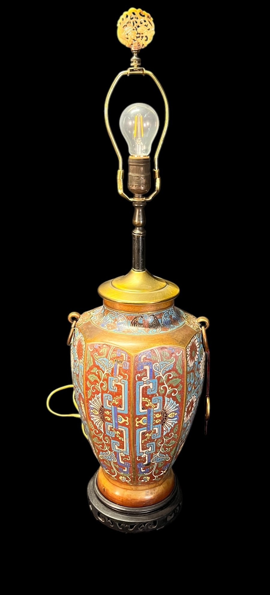 1860 C CHINESE BRONZE DETAILED LAMP (1 of 4)