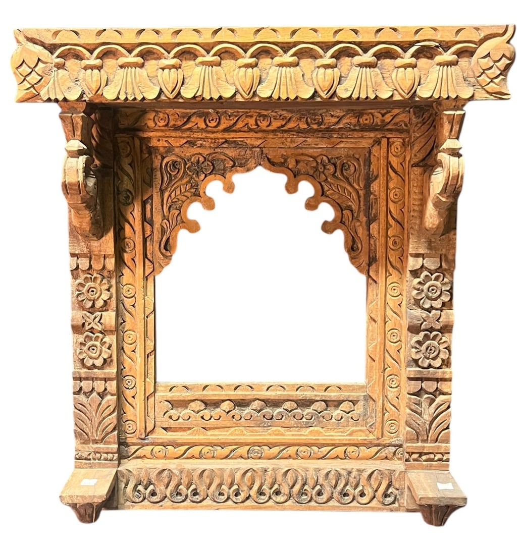 ANTIQUE INDIAN HEAVILY CARVED WOOD TEMPLE STYLE W: ANTIQUE INDIAN HEAVILY CARVED WOOD TEMPLE STYLE WINDOW. Height: 43 in. by Width: 19.5 in. by Depth: 18 in.