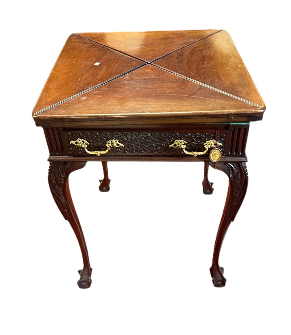 19TH LOUIS XV MAHOGANY HANKERCHIEF GAME TABLE (1 of 9)