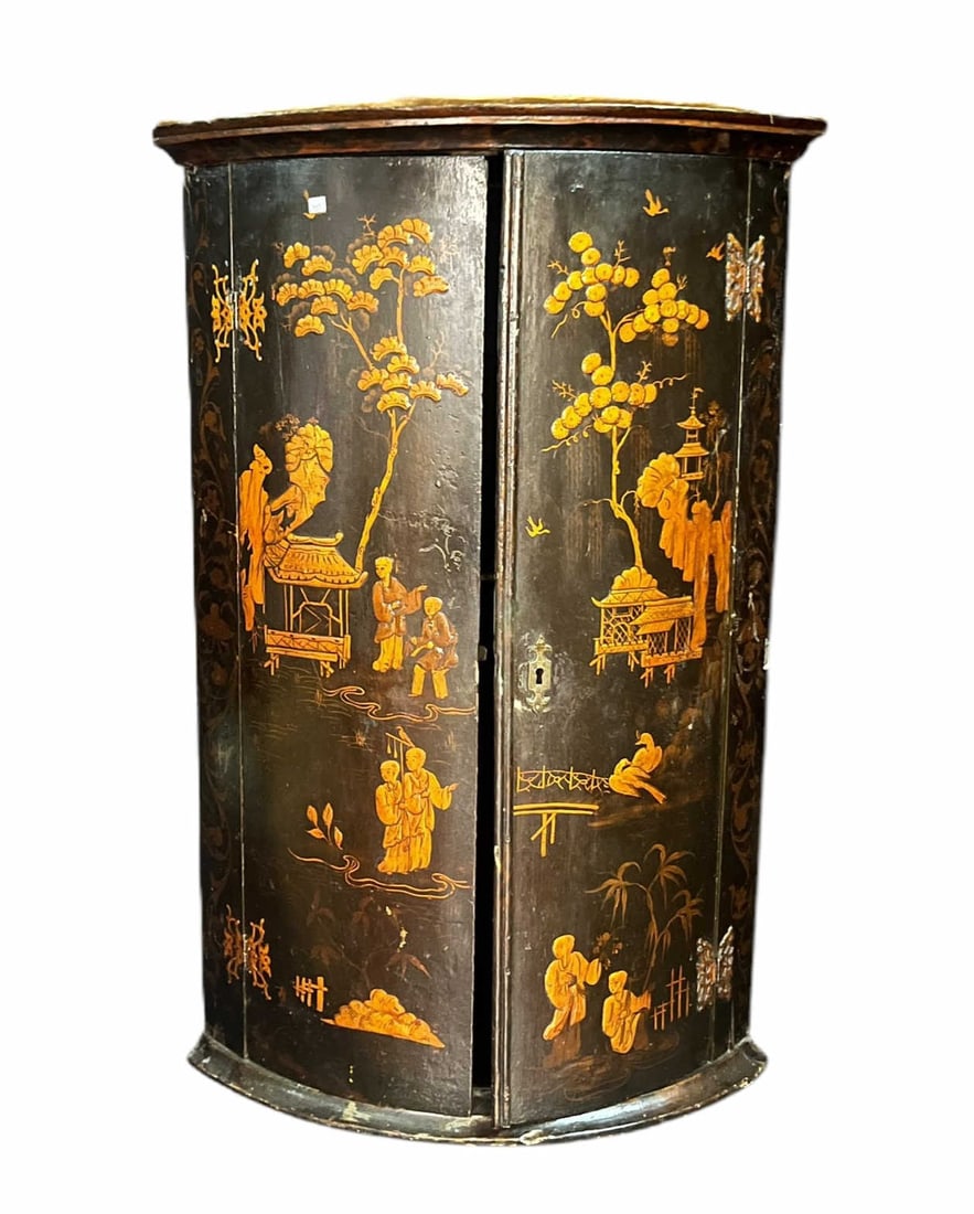 18th CENTURY CHINOISERIE WALL MOUNT CORNER CABINET (1 of 8)
