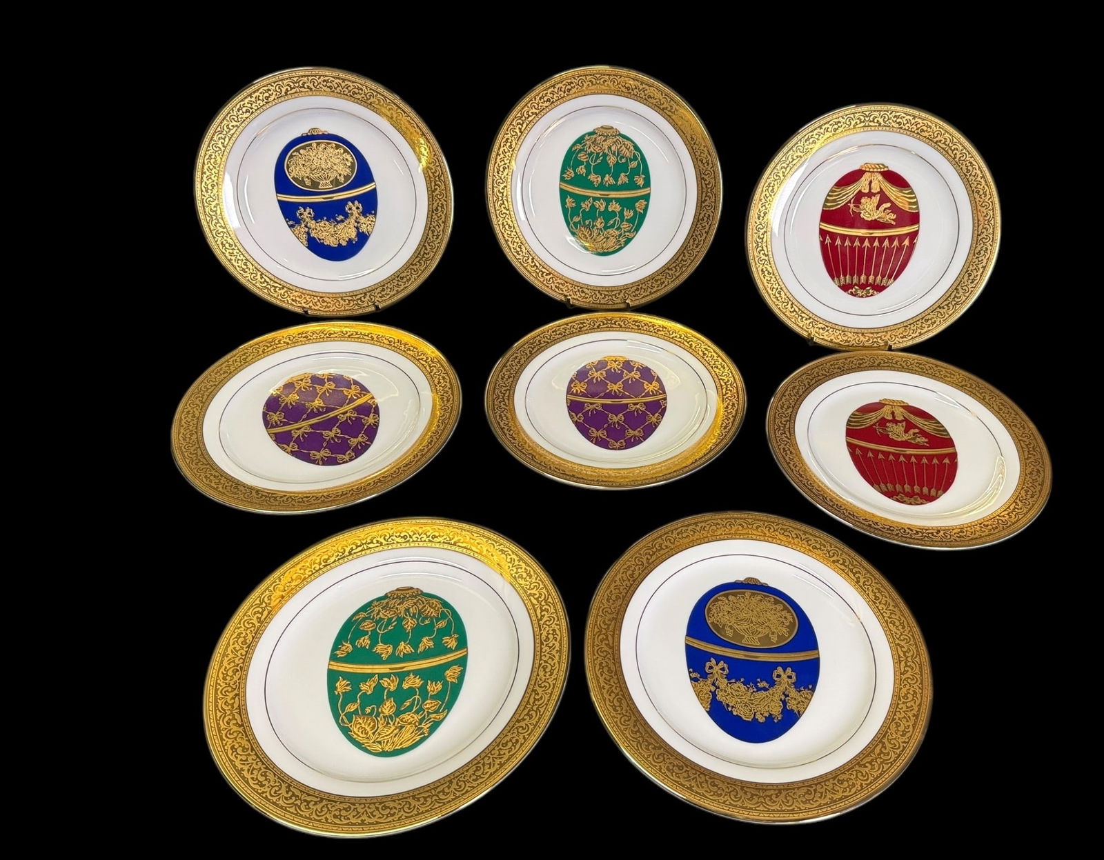 EIGHT MUIRFIELD NEW YORK PLATES "MAGNIFICENCE": EIGHT MUIRFIELD NEW YORK PLATES "MAGNIFICENCE". in. by Width: 8.5 in.