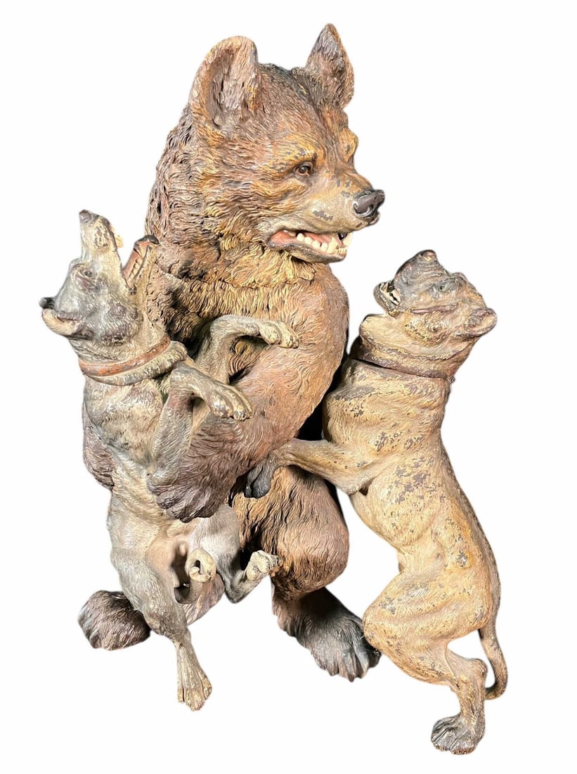 BRONZE BEAR AND DOGS STATUE (1 of 3)