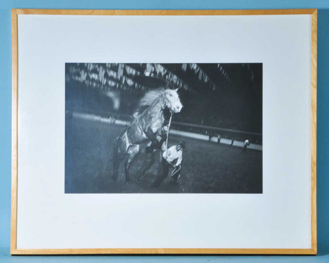GARY WINOGRAND "HOUSTON RODEO SERIES" GEL PHOTO: GARY WINOGRAND "HOUSTON RODEO SERIES" GELATIN SILVER PHOTO. Height: 11 in. by Width: 14