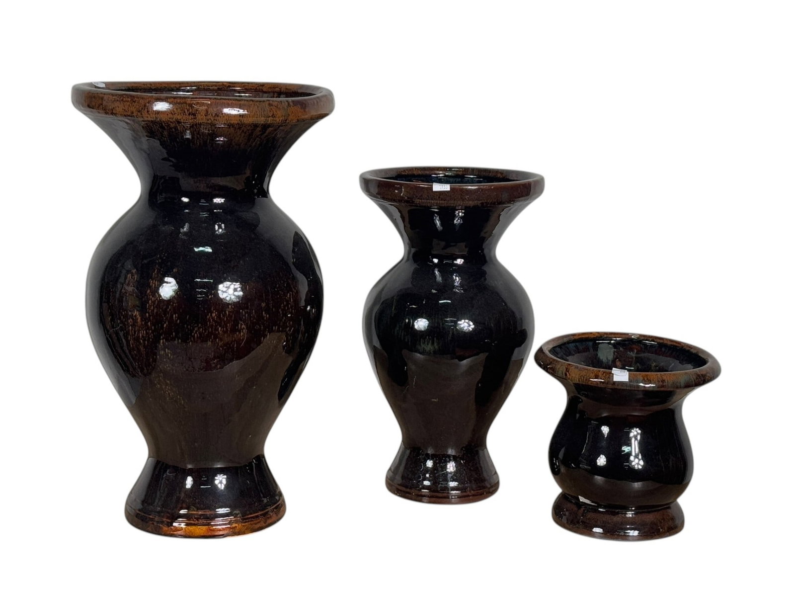 THREE BROWN GLAZED POTTERY CERAMICS: THREE BROWN GLAZED POTTERY CERAMICS