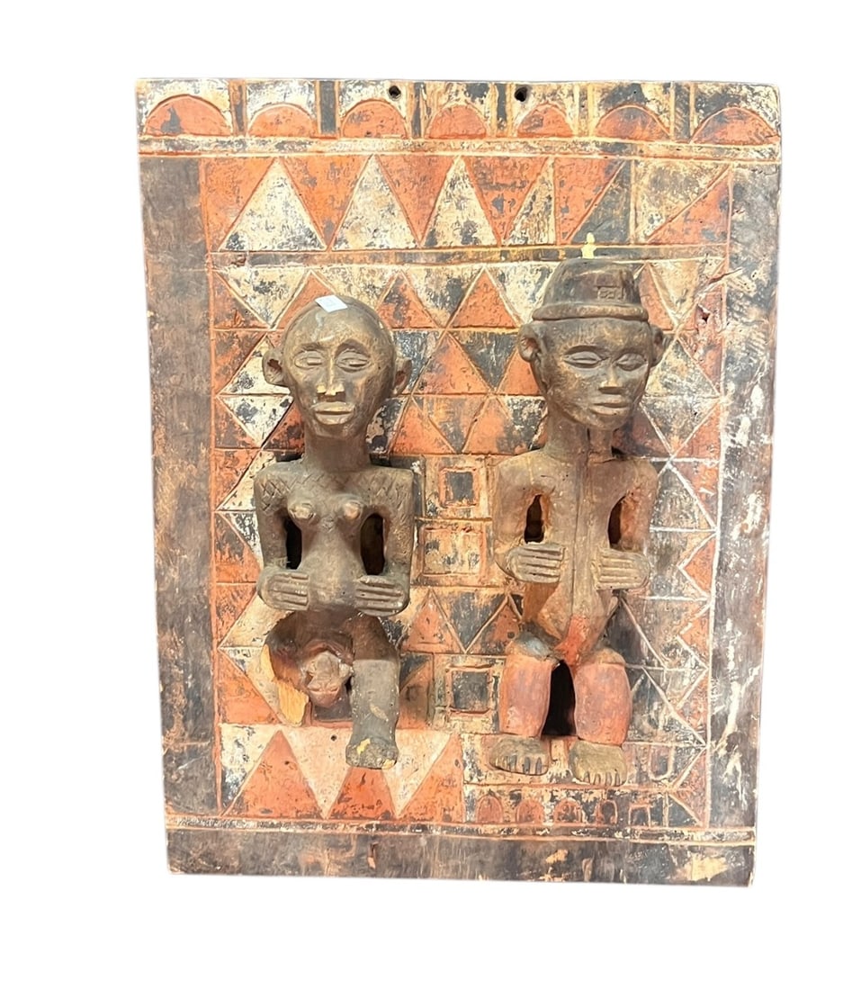 AFRICAN CARVED INITATION PANEL (1 of 2)