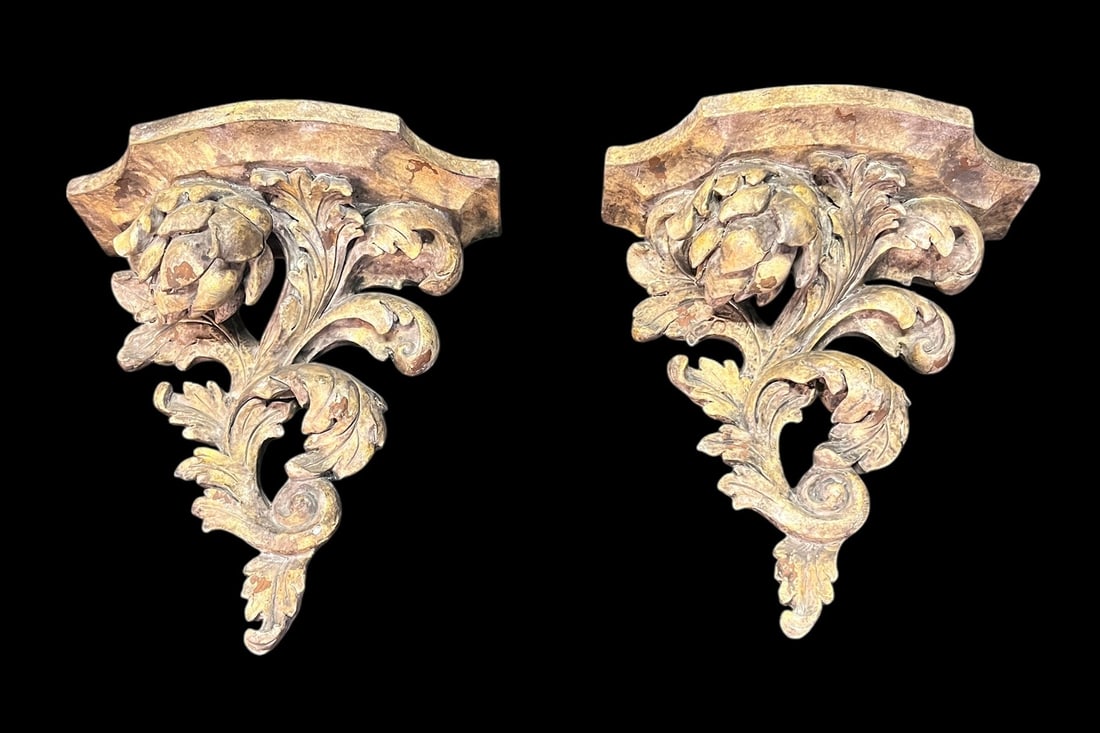 PAIR OF ANTIQUE ITALIAN CARVED WALL MOUNT SHELFS (1 of 3)