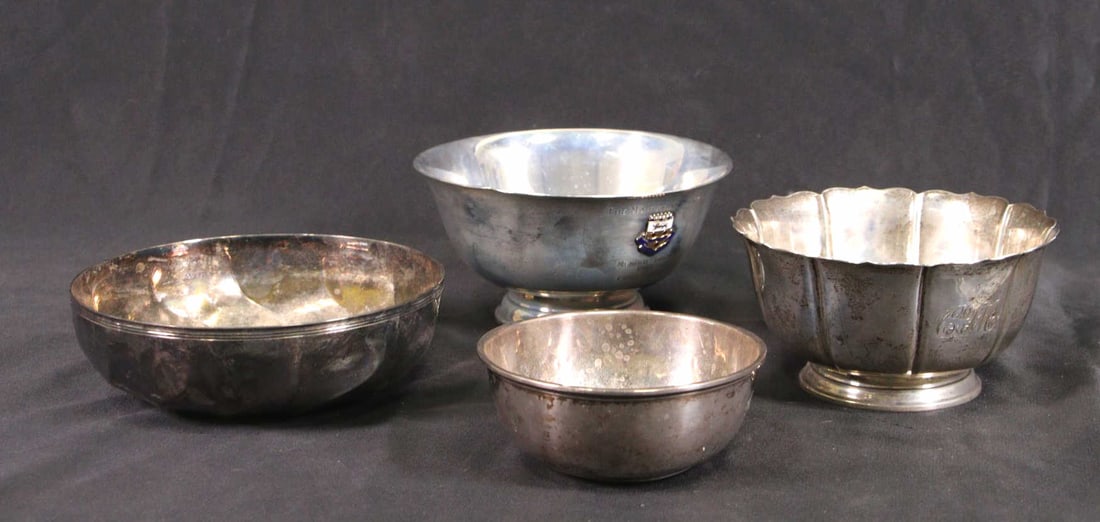 LOT OF FOUR SILVER PLATED BOWLS (1 of 4)