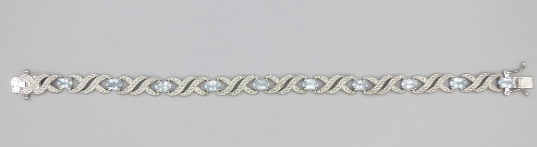 MICRO PAVE CZ & AQUAMARINE 7" STERLING BRACELET: MICRO PAVE CZ & AQUAMARINE 7" STERLING BRACELET.