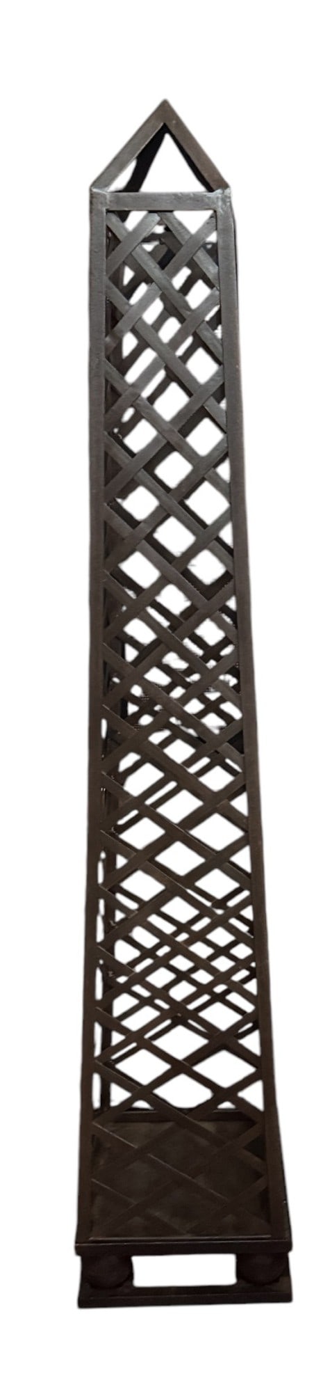 METAL GARDEN OBLISK (1 of 3)