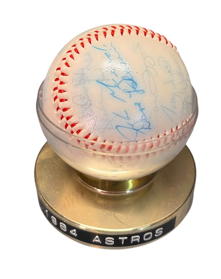 1984 ASTROS SIGNED BASEBALL, NOLAN RYAN: 1984 ASTROS SIGNED BASEBALL, NOLAN RYAN