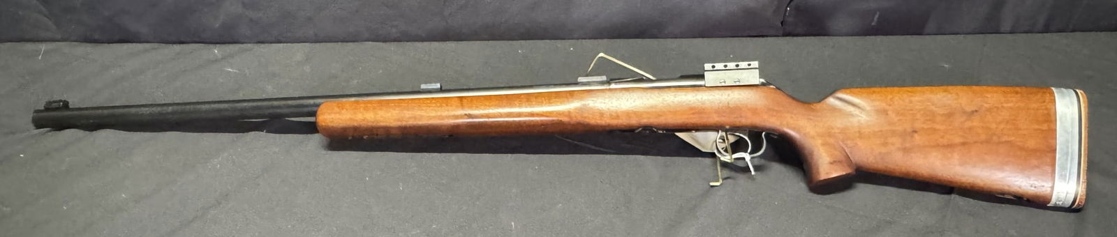 WHINCHESTER MODEL 52 22L RIFLE: WHINCHESTER MODEL 52 22L RIFLE SERIAL NUMBER 96759C