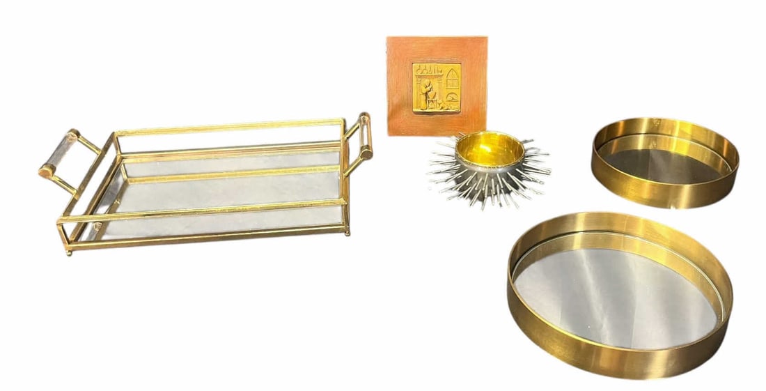 MIXED LOT OF 5 DECORATIVE PIECES (1 of 8)