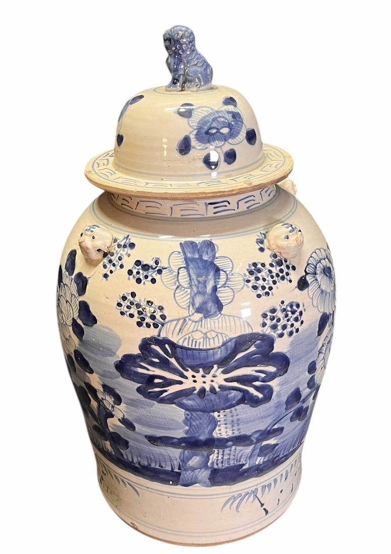 CHINESE PORCELAIN LIDDED GINGER JAR (1 of 4)