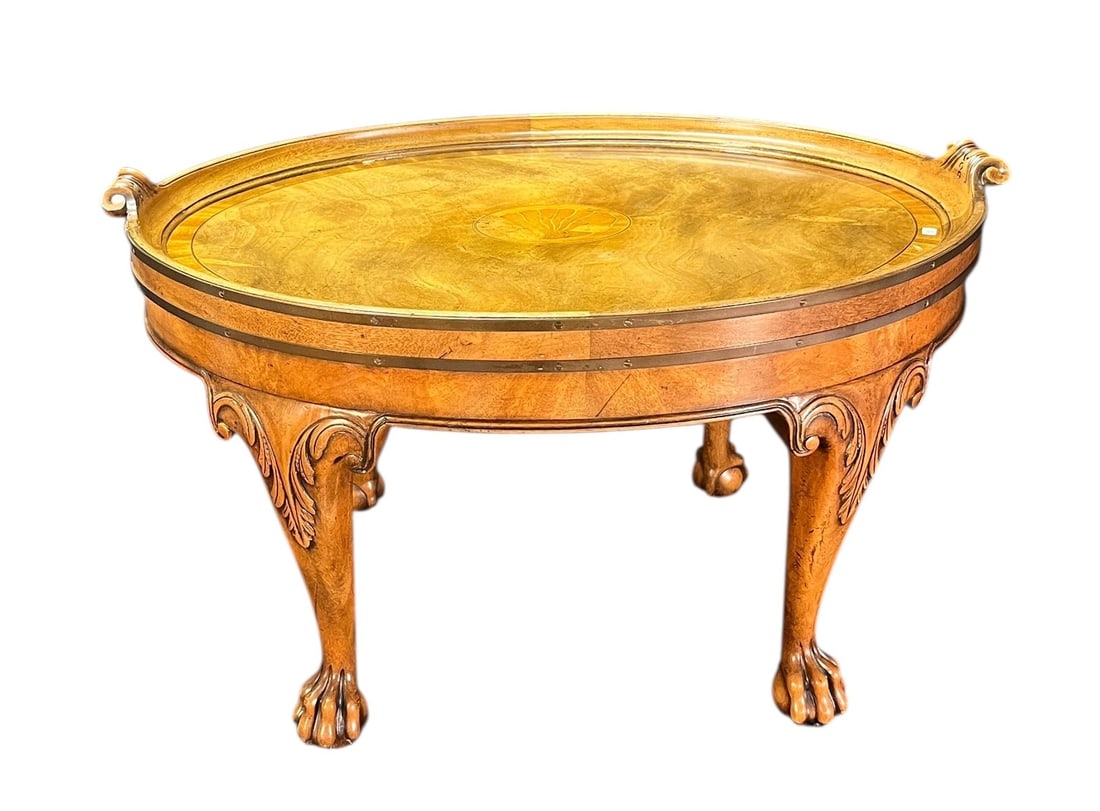 VINTAGE BAKER MAHOGANY OVAL TRAY TABLE: VINTAGE BAKER MAHOGANY OVAL TRAY COFFEE TABLE. Height: 19 in. by Width: 32 in. by Depth: 22 in.