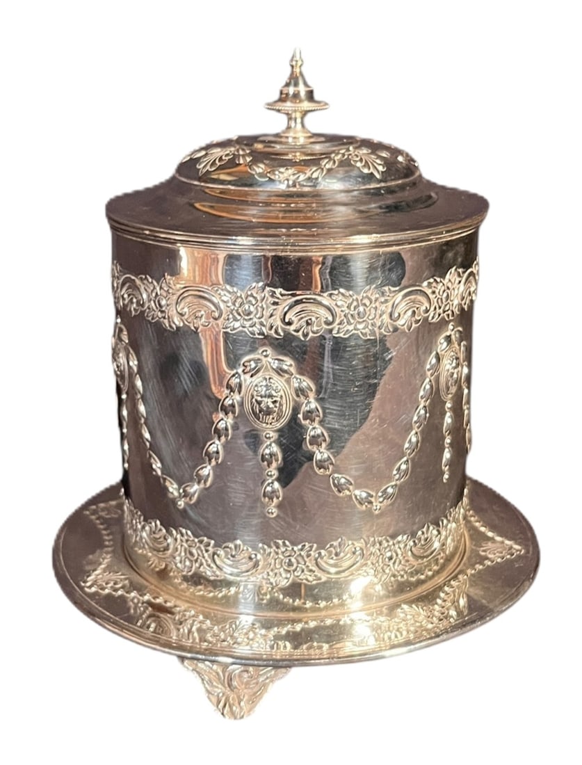 VICTORIAN SILVER PLATE BISCUIT BARREL (1 of 3)