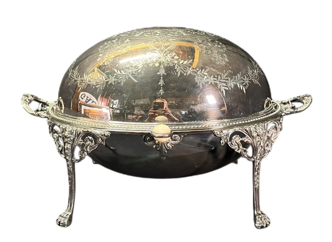 ANTIQUE EDWARD SILVER PLATED SERVER (1 of 3)