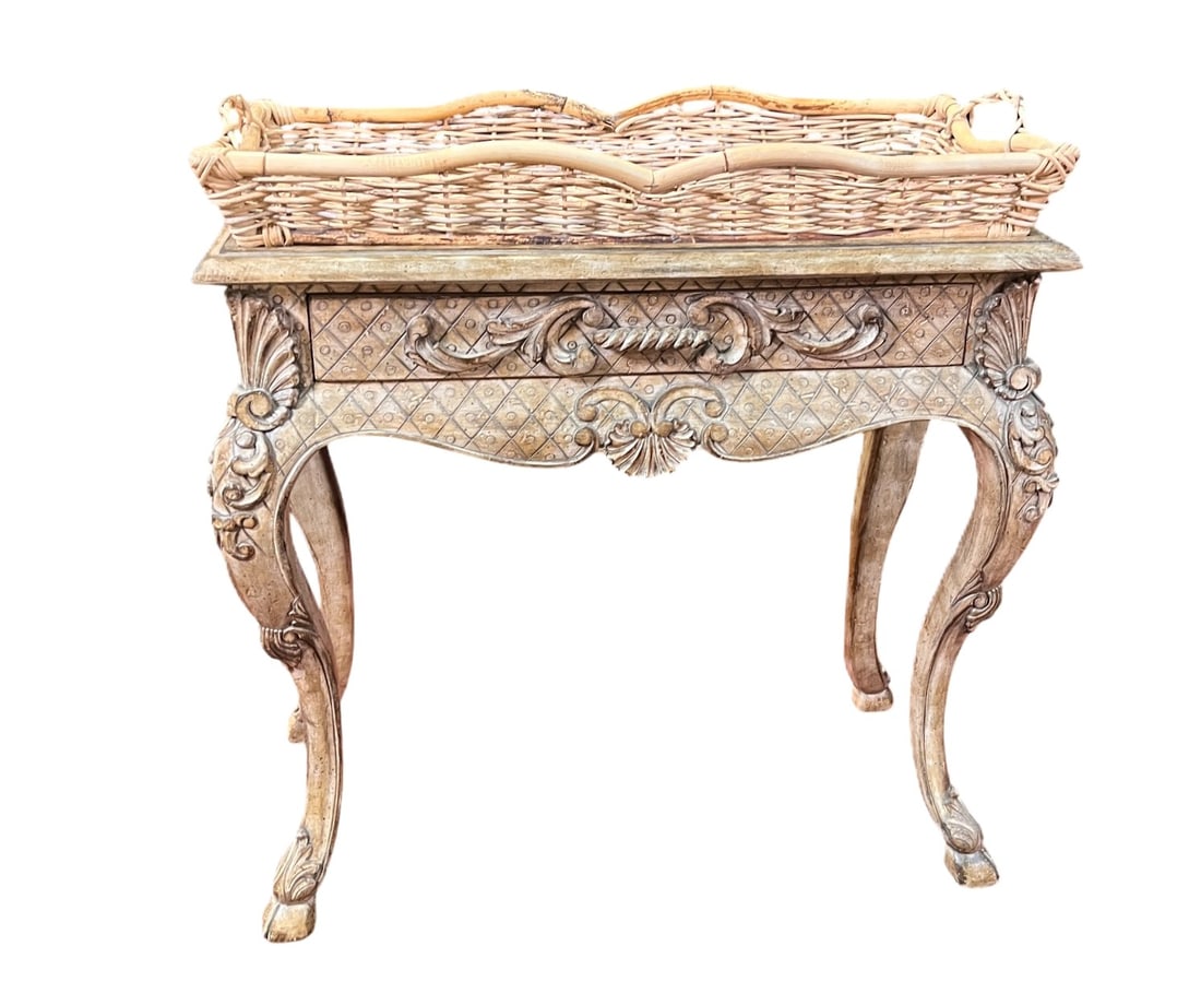 VINTAGE COUNTRY FRENCH WHITE WASHED OAK TABLE WITH WOVEN BASKET TRAY TOP.: VINTAGE COUNTRY FRENCH WHITE WASHED OAK TABLE WITH WOVEN BASKET TRAY TOP. Height: 28 in. by Width: 27 in. by Depth: 13 in.